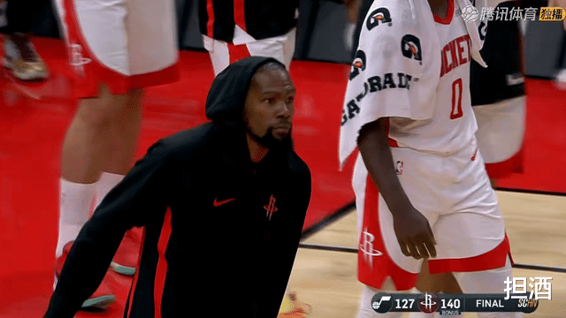 关于杜兰特全面发挥,带队大胜对手取得胜利的信息 关于杜兰特全面发挥,带队大胜对手取得胜利的信息