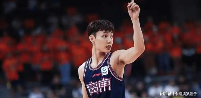 淮安绿城客场比赛逆转胜利，信心倍增