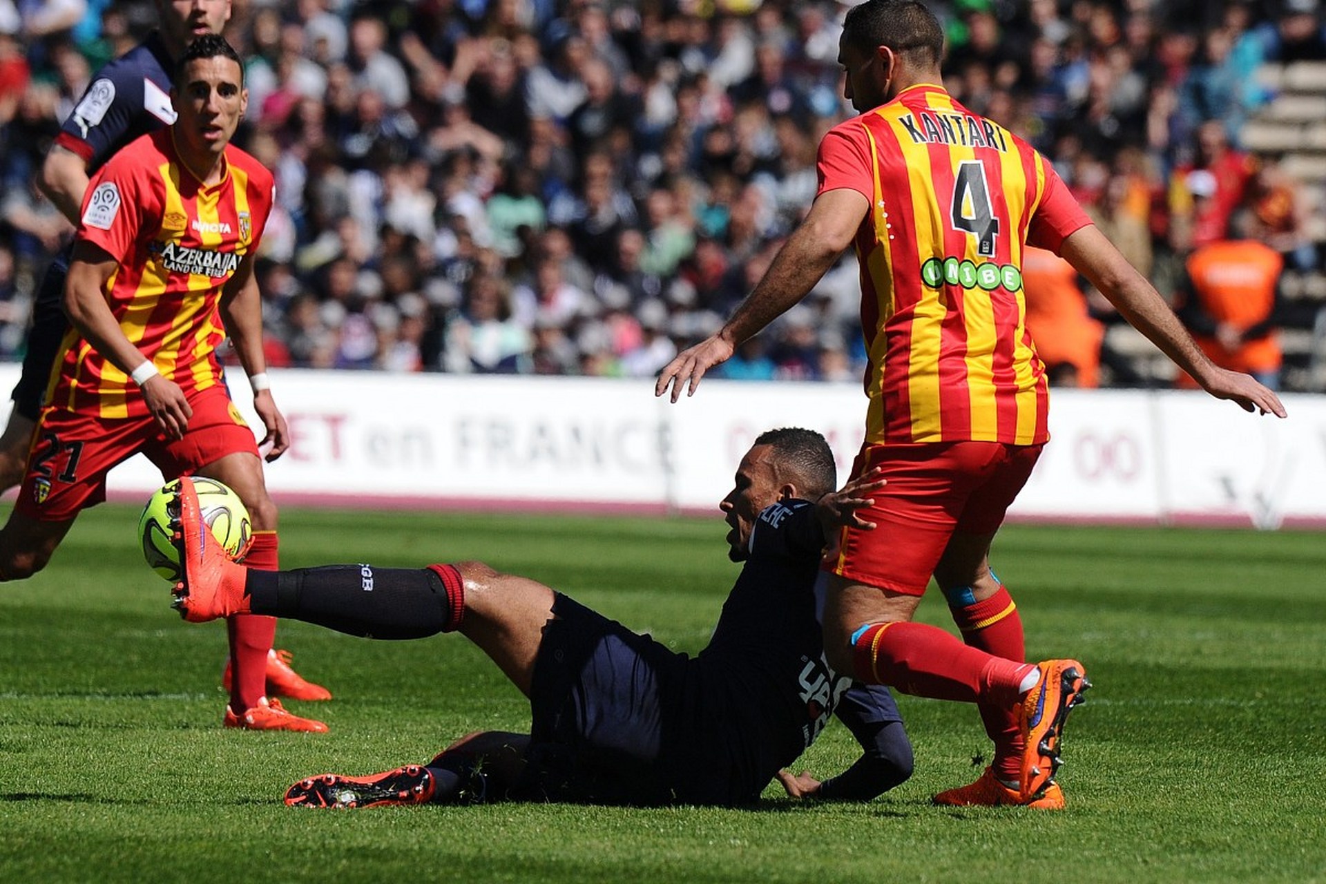 摩纳哥中场发威，助球队获得胜利