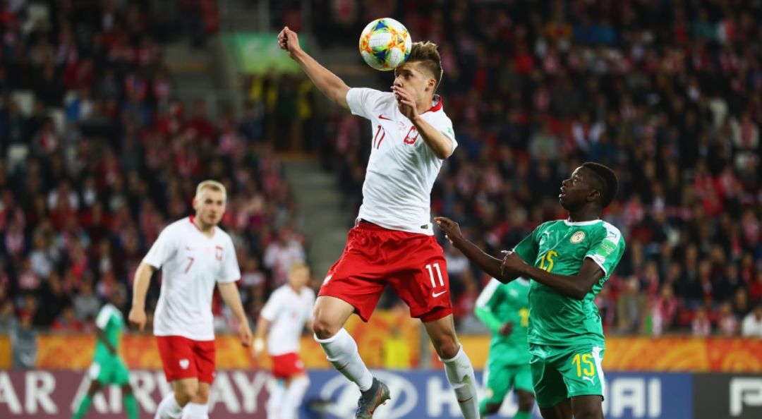 关于乌克兰队全身而退,成功晋级下一轮比赛的信息 关于乌克兰队全身而退,成功晋级下一轮比赛的信息