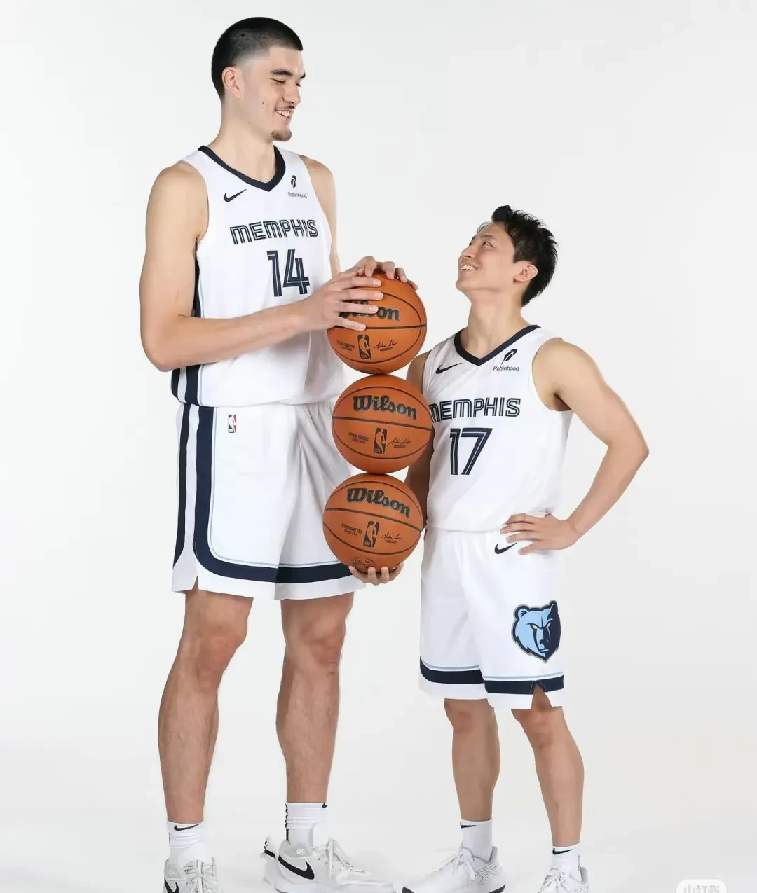 篮球名将共同为社会做出善举的简单介绍 篮球名将共同为社会做出善举的简单介绍