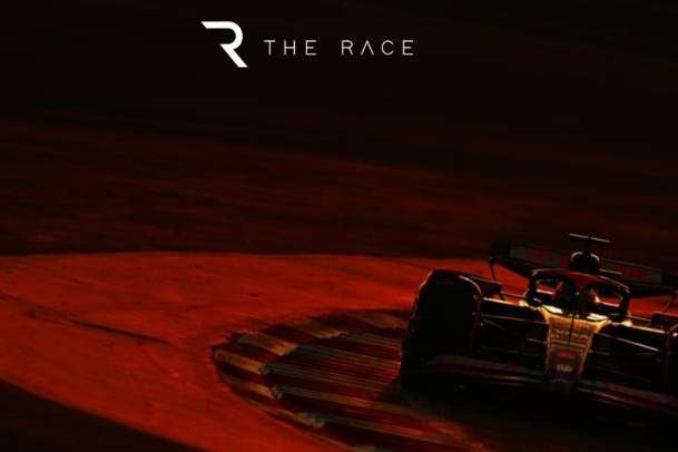 阿斯顿马丁轻取索伯车队，拉塞尔统治全场的简单介绍