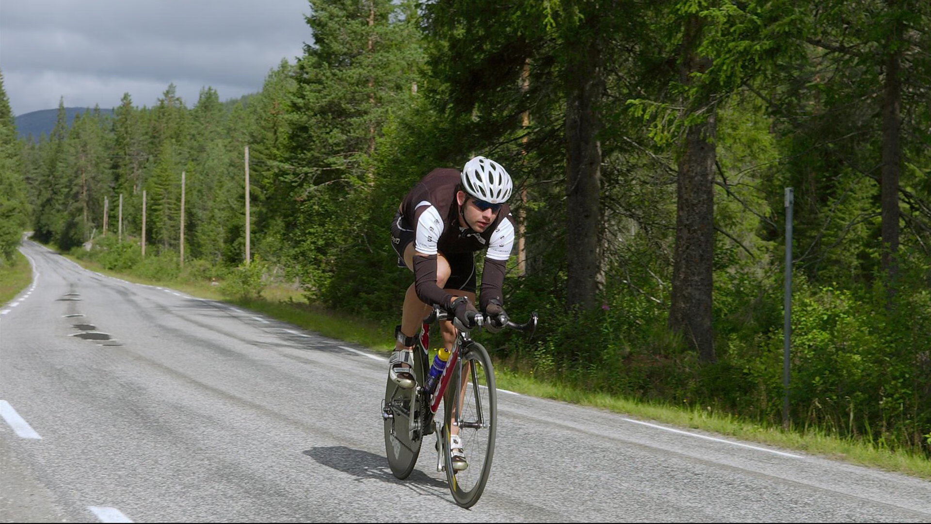 瑞士鏖战突尼斯，穆勒再现大场面先生本色