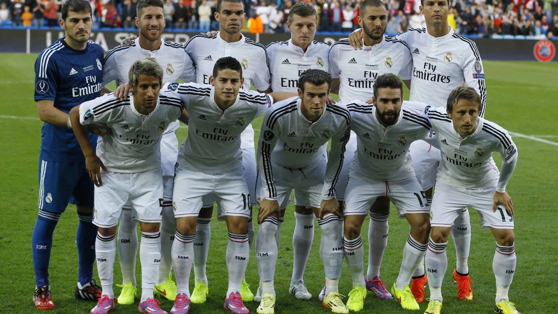 东亚风暴席卷欧冠，日本足球的崛起如何正面击溃那不勒斯