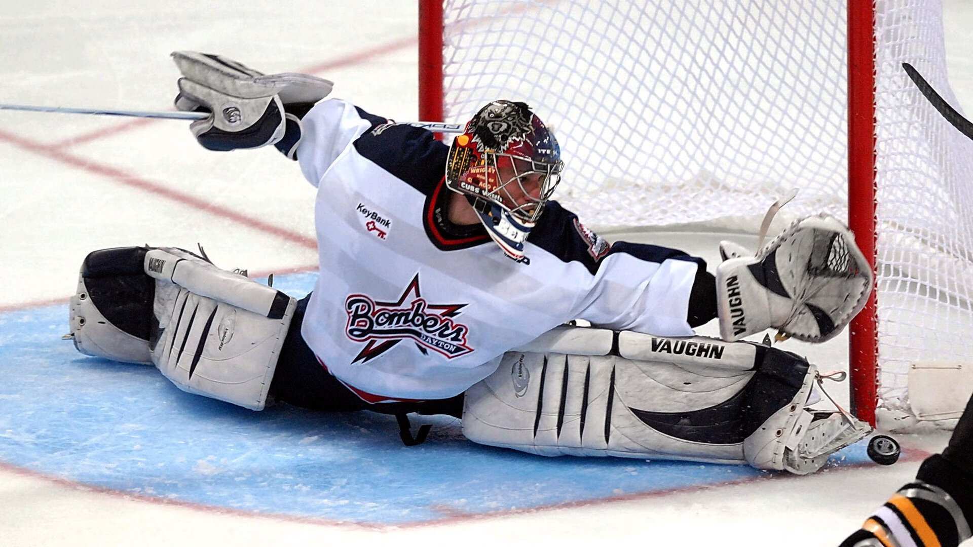 赛道上的交响诗，法比尼奥末节接管F1年度争冠之夜