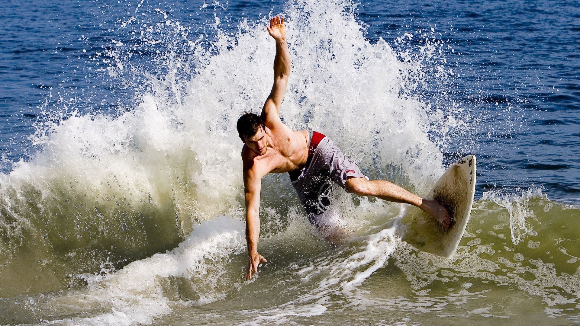 北欧风暴席卷东瀛，丹麦队力克日本队，黄鸭组合惊艳四座