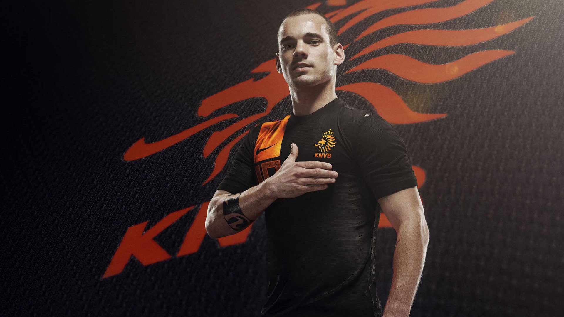 孙兴慜状态火热,波兰鏖战西班牙,绿茵场上的冰与火之歌